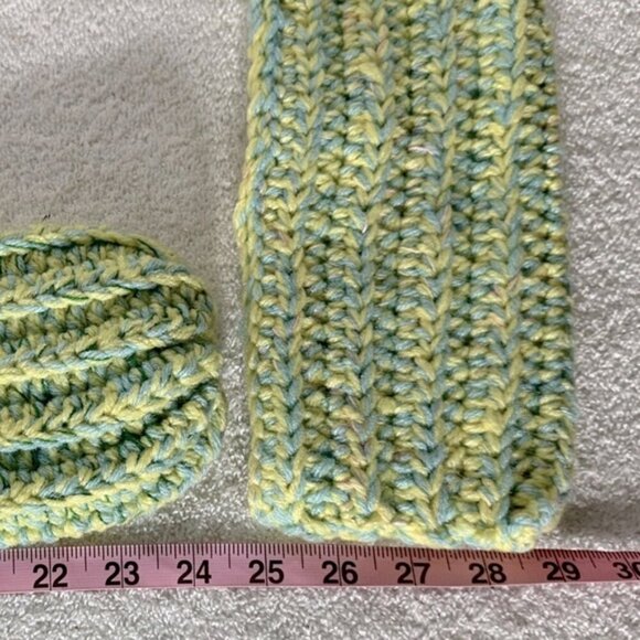 Vintage Handmade Yellow Green Crochet Knit Slippers - Picture 10 of 11